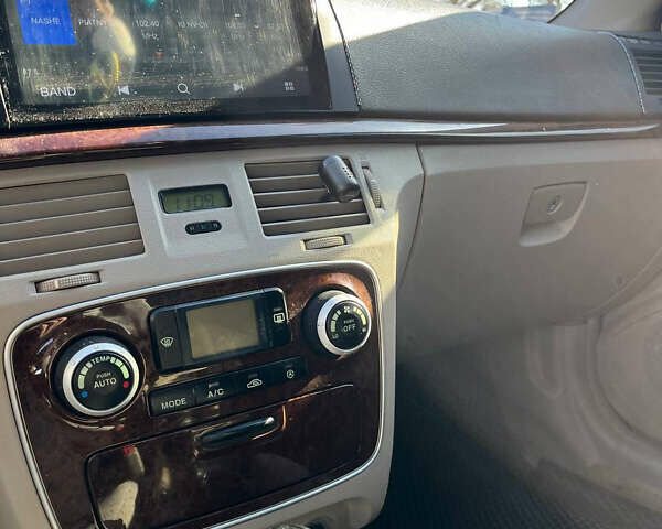 Черный Хендай Соната, объемом двигателя 2.36 л и пробегом 272 тыс. км за 5300 $, фото 13 на Automoto.ua