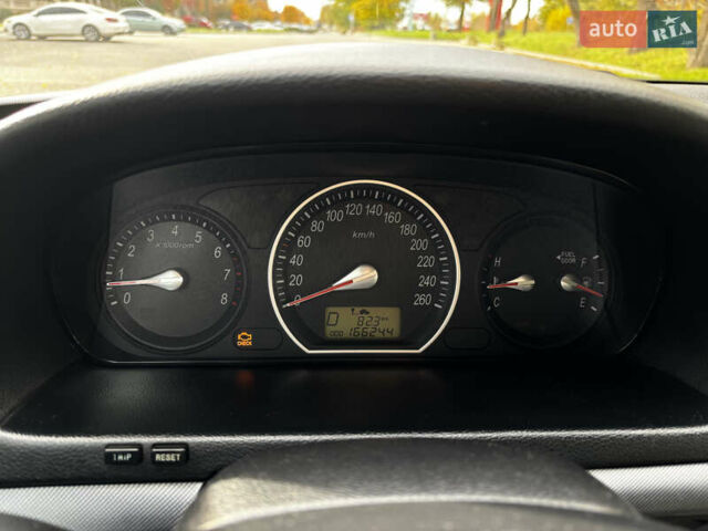 Чорний Хендай Соната, об'ємом двигуна 3.3 л та пробігом 166 тис. км за 6500 $, фото 20 на Automoto.ua