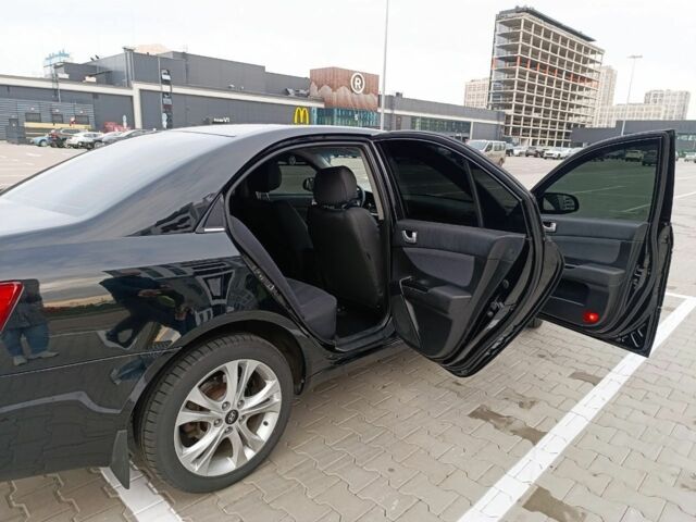 Черный Хендай Соната, объемом двигателя 2 л и пробегом 242 тыс. км за 5750 $, фото 15 на Automoto.ua