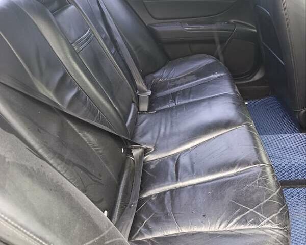 Черный Хендай Соната, объемом двигателя 2.4 л и пробегом 350 тыс. км за 7000 $, фото 5 на Automoto.ua