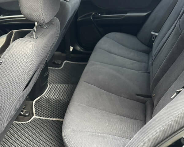 Чорний Хендай Соната, об'ємом двигуна 2 л та пробігом 266 тис. км за 6500 $, фото 14 на Automoto.ua