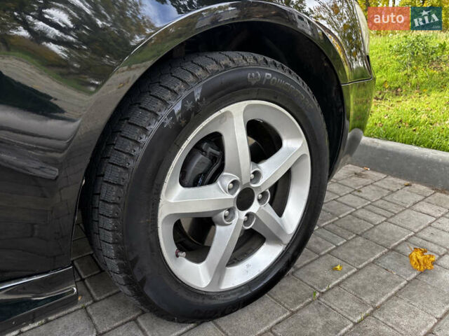 Чорний Хендай Соната, об'ємом двигуна 3.3 л та пробігом 166 тис. км за 6500 $, фото 13 на Automoto.ua