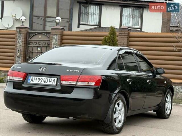 Черный Хендай Соната, объемом двигателя 2 л и пробегом 217 тыс. км за 6200 $, фото 28 на Automoto.ua
