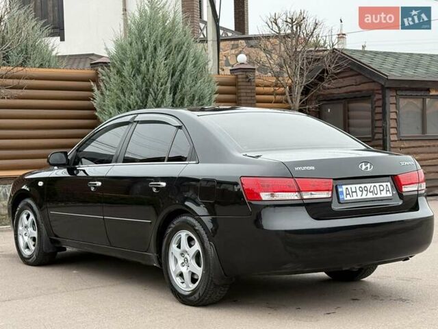 Черный Хендай Соната, объемом двигателя 2 л и пробегом 217 тыс. км за 6200 $, фото 19 на Automoto.ua