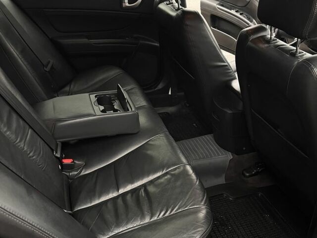 Черный Хендай Соната, объемом двигателя 2.4 л и пробегом 380 тыс. км за 5250 $, фото 6 на Automoto.ua