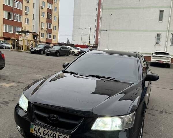 Черный Хендай Соната, объемом двигателя 2.4 л и пробегом 214 тыс. км за 7000 $, фото 9 на Automoto.ua