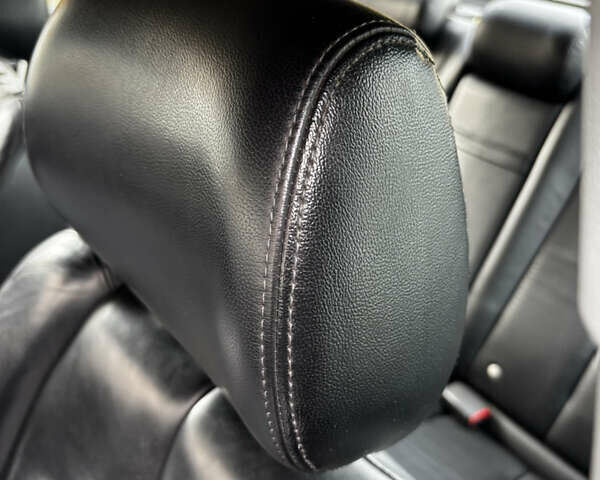 Чорний Хендай Соната, об'ємом двигуна 3.3 л та пробігом 166 тис. км за 6500 $, фото 10 на Automoto.ua