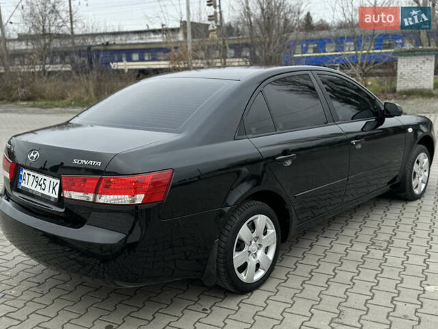 Черный Хендай Соната, объемом двигателя 2 л и пробегом 239 тыс. км за 5200 $, фото 20 на Automoto.ua