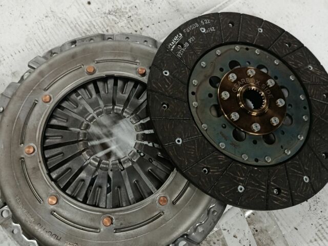 Черный Хендай Соната, объемом двигателя 2 л и пробегом 293 тыс. км за 6200 $, фото 12 на Automoto.ua