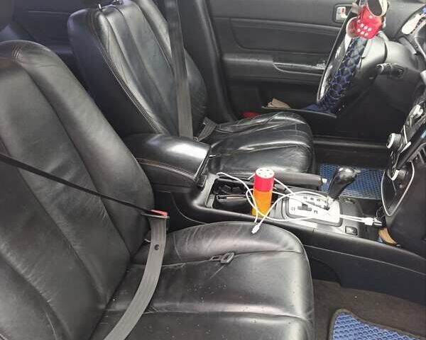 Черный Хендай Соната, объемом двигателя 2.4 л и пробегом 350 тыс. км за 7000 $, фото 4 на Automoto.ua