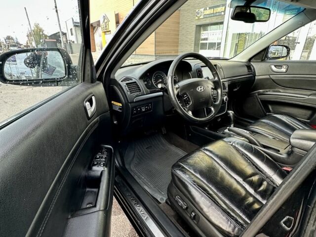 Чорний Хендай Соната, об'ємом двигуна 2.4 л та пробігом 270 тис. км за 4900 $, фото 19 на Automoto.ua