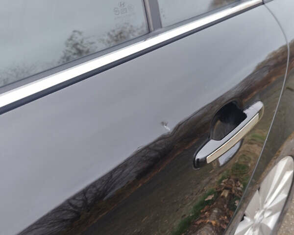 Черный Хендай Соната, объемом двигателя 2.4 л и пробегом 201 тыс. км за 5800 $, фото 6 на Automoto.ua