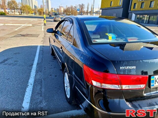 Хендай Соната 2008 у Києві на Automoto.ua Чорний Хендай Соната, об'ємом двигуна 2 л та пробігом 217 тис. км за 6500 $, фото 4 на Automoto.ua
