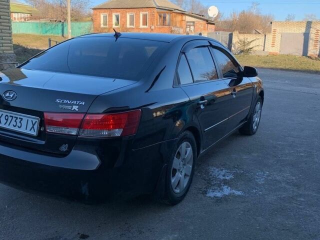 Черный Хендай Соната, объемом двигателя 2 л и пробегом 320 тыс. км за 5299 $, фото 3 на Automoto.ua