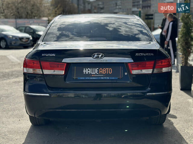 Черный Хендай Соната, объемом двигателя 2 л и пробегом 270 тыс. км за 5400 $, фото 13 на Automoto.ua