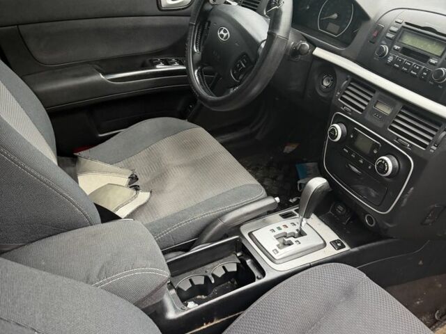 Черный Хендай Соната, объемом двигателя 0 л и пробегом 250 тыс. км за 1450 $, фото 3 на Automoto.ua