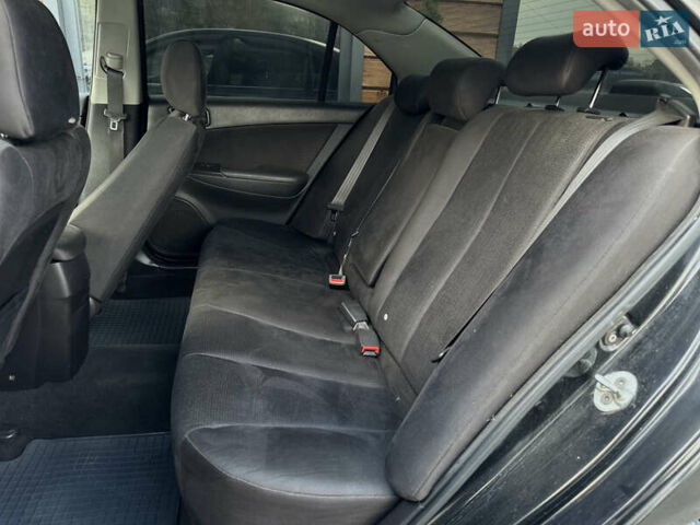 Черный Хендай Соната, объемом двигателя 2 л и пробегом 270 тыс. км за 5400 $, фото 43 на Automoto.ua