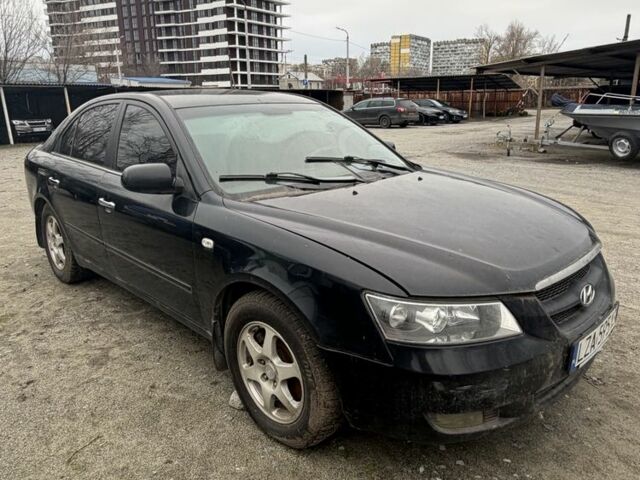 Черный Хендай Соната, объемом двигателя 0 л и пробегом 250 тыс. км за 1450 $, фото 1 на Automoto.ua