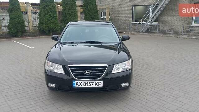 Чорний Хендай Соната, об'ємом двигуна 2 л та пробігом 216 тис. км за 6500 $, фото 8 на Automoto.ua