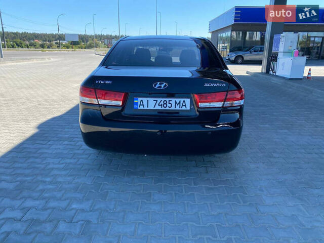 Чорний Хендай Соната, об'ємом двигуна 2.4 л та пробігом 225 тис. км за 4700 $, фото 12 на Automoto.ua