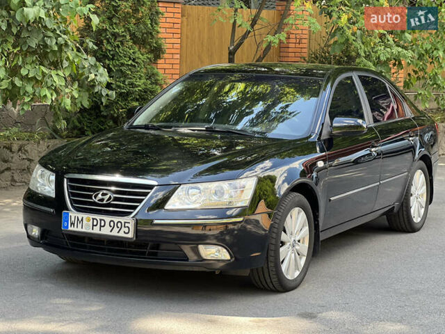 Чорний Хендай Соната, об'ємом двигуна 2.4 л та пробігом 176 тис. км за 8500 $, фото 3 на Automoto.ua
