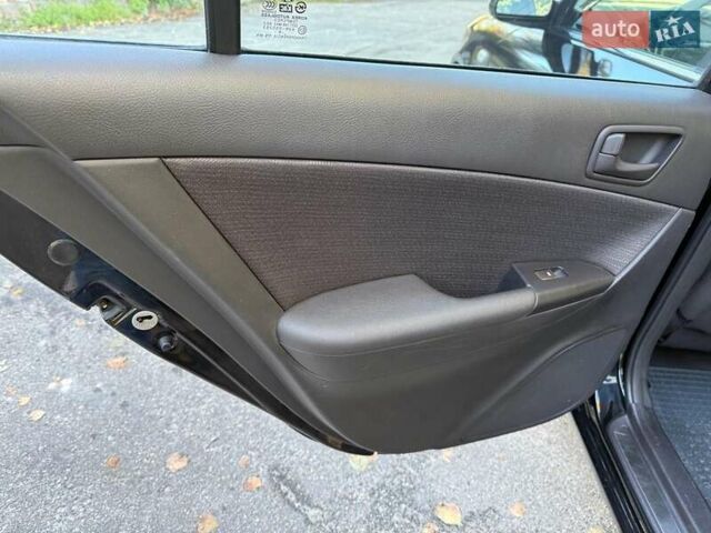 Чорний Хендай Соната, об'ємом двигуна 2 л та пробігом 109 тис. км за 6990 $, фото 13 на Automoto.ua