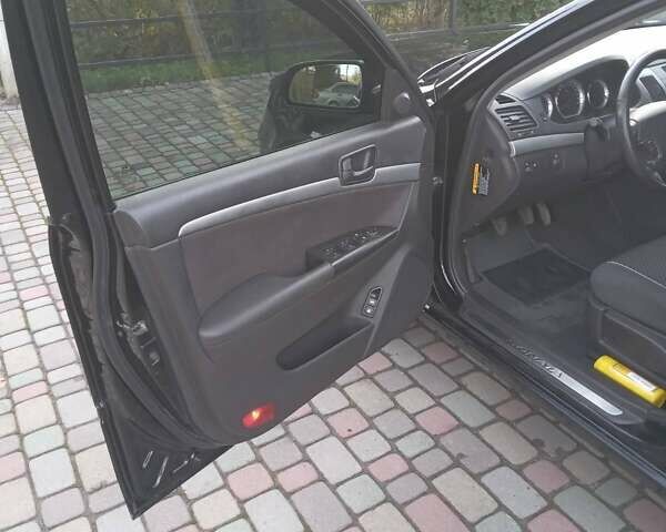 Хендай Соната 2009 в Мукачеве на Automoto.ua Черный Хендай Соната, объемом двигателя 2 л и пробегом 149 тыс. км за 6800 $, фото 3 на Automoto.ua