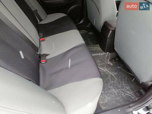 Черный Хендай Соната, объемом двигателя 2 л и пробегом 90 тыс. км за 9800 $, фото 22 на Automoto.ua