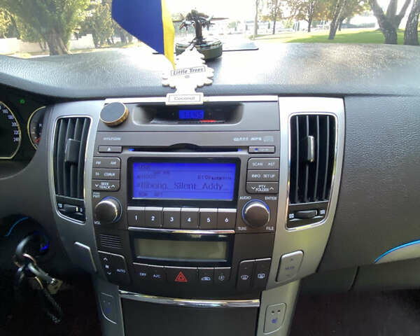 Черный Хендай Соната, объемом двигателя 2 л и пробегом 220 тыс. км за 6850 $, фото 14 на Automoto.ua
