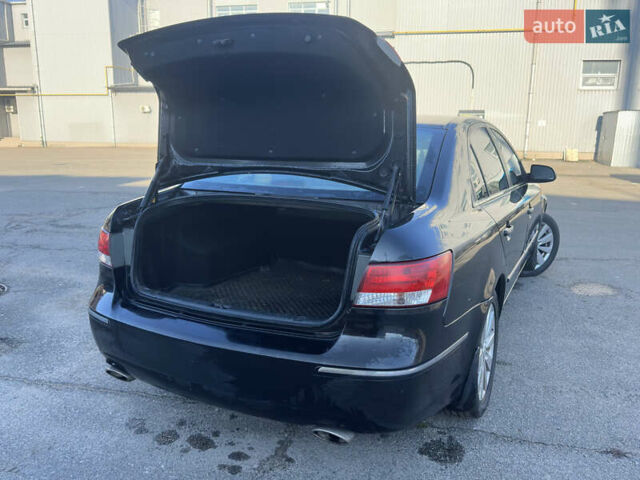 Черный Хендай Соната, объемом двигателя 3.3 л и пробегом 287 тыс. км за 4999 $, фото 10 на Automoto.ua