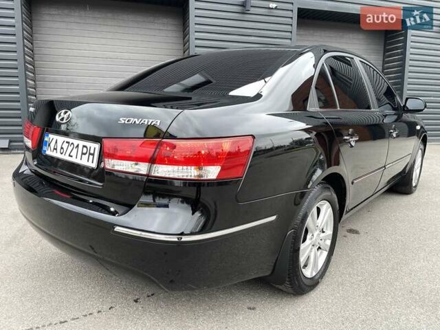 Черный Хендай Соната, объемом двигателя 2 л и пробегом 110 тыс. км за 9700 $, фото 18 на Automoto.ua