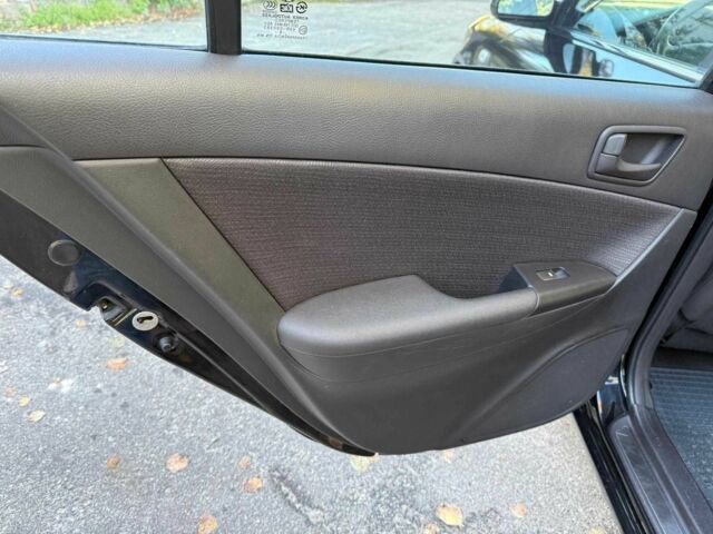 Чорний Хендай Соната, об'ємом двигуна 2 л та пробігом 109 тис. км за 6990 $, фото 13 на Automoto.ua