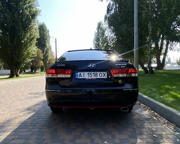 Черный Хендай Соната, объемом двигателя 2 л и пробегом 220 тыс. км за 6850 $, фото 7 на Automoto.ua