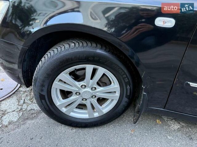Чорний Хендай Соната, об'ємом двигуна 2 л та пробігом 109 тис. км за 6990 $, фото 8 на Automoto.ua