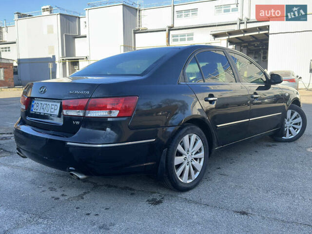 Черный Хендай Соната, объемом двигателя 3.3 л и пробегом 287 тыс. км за 4999 $, фото 3 на Automoto.ua
