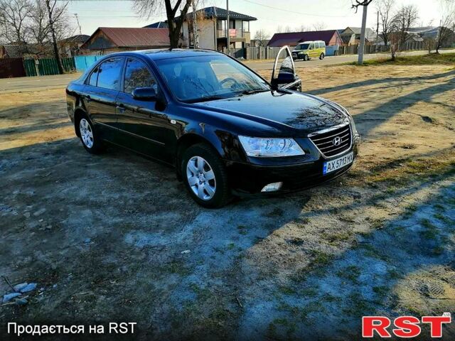 Черный Хендай Соната, объемом двигателя 2 л и пробегом 217 тыс. км за 6100 $, фото 3 на Automoto.ua