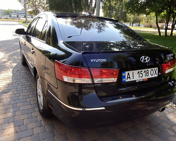 Черный Хендай Соната, объемом двигателя 2 л и пробегом 220 тыс. км за 6850 $, фото 8 на Automoto.ua