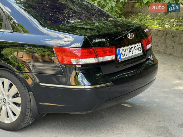 Чорний Хендай Соната, об'ємом двигуна 2.4 л та пробігом 176 тис. км за 8500 $, фото 4 на Automoto.ua