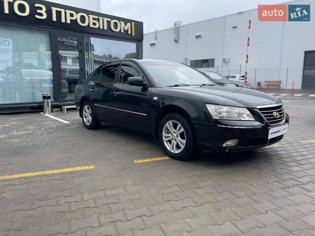 Черный Хендай Соната, объемом двигателя 0 л и пробегом 265 тыс. км за 6500 $, фото 3 на Automoto.ua
