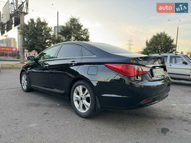 Черный Хендай Соната, объемом двигателя 2.4 л и пробегом 270 тыс. км за 9200 $, фото 8 на Automoto.ua