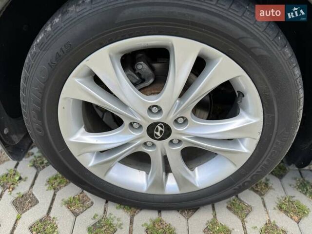Хендай Соната 2010 в Харькове на Automoto.ua Черный Хендай Соната, объемом двигателя 2 л и пробегом 38 тыс. км за 11300 $, фото 15 на Automoto.ua