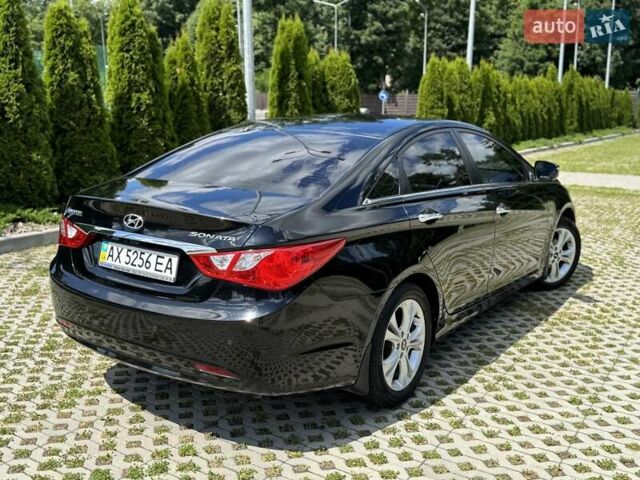 Хендай Соната 2010 в Харькове на Automoto.ua Черный Хендай Соната, объемом двигателя 2 л и пробегом 38 тыс. км за 11300 $, фото 5 на Automoto.ua