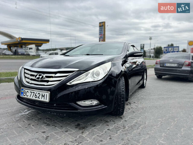 Черный Хендай Соната, объемом двигателя 2 л и пробегом 320 тыс. км за 4950 $, фото 11 на Automoto.ua