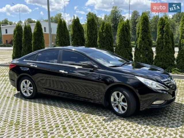 Хендай Соната 2010 в Харькове на Automoto.ua Черный Хендай Соната, объемом двигателя 2 л и пробегом 38 тыс. км за 11300 $, фото 3 на Automoto.ua
