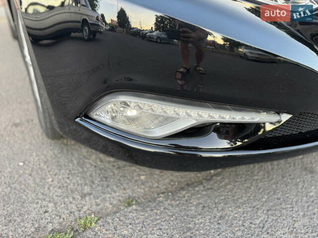 Черный Хендай Соната, объемом двигателя 2.4 л и пробегом 270 тыс. км за 9200 $, фото 5 на Automoto.ua