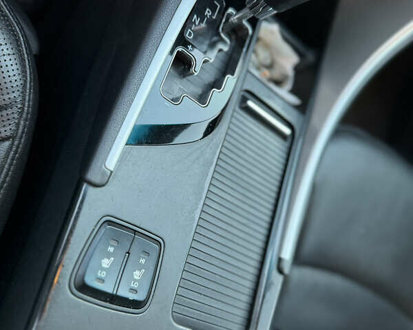 Черный Хендай Соната, объемом двигателя 2.4 л и пробегом 270 тыс. км за 9200 $, фото 46 на Automoto.ua