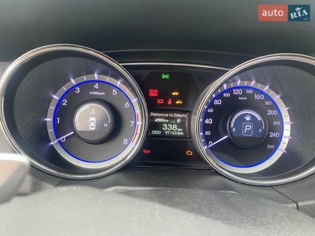 Черный Хендай Соната, объемом двигателя 2.4 л и пробегом 97 тыс. км за 10700 $, фото 14 на Automoto.ua