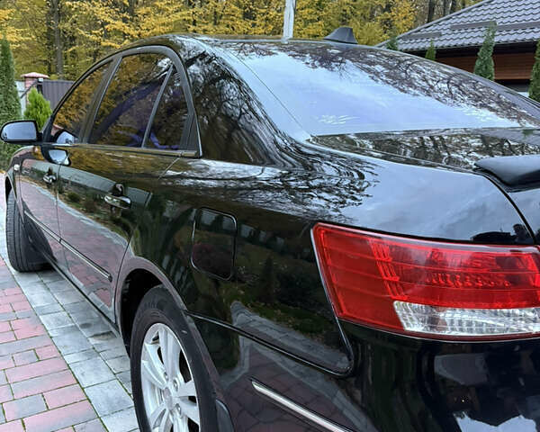 Черный Хендай Соната, объемом двигателя 0 л и пробегом 210 тыс. км за 6550 $, фото 14 на Automoto.ua