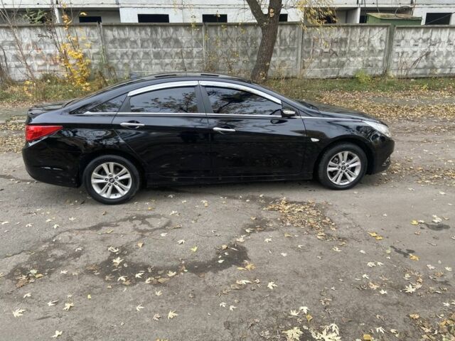 Чорний Хендай Соната, об'ємом двигуна 2 л та пробігом 350 тис. км за 7700 $, фото 6 на Automoto.ua