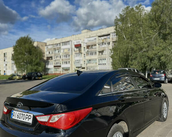 Черный Хендай Соната, объемом двигателя 2.36 л и пробегом 238 тыс. км за 7000 $, фото 3 на Automoto.ua